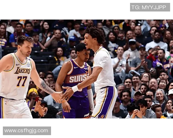 2006年11月湖人与太阳的激烈对决回顾与精彩瞬间分析